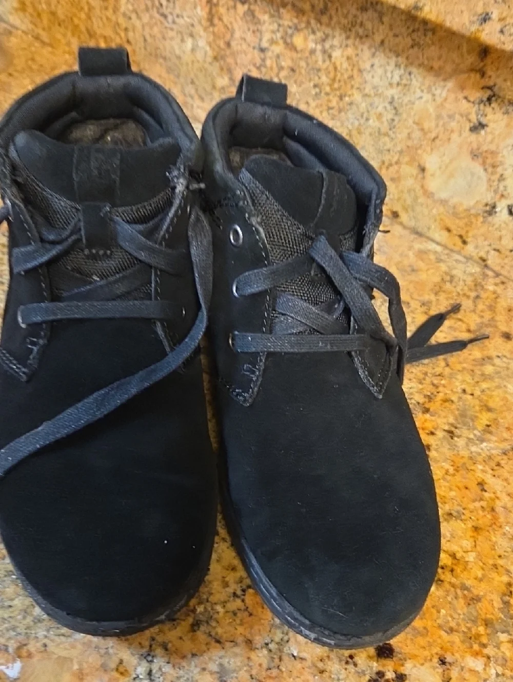 Clarks Men's Black Suede Chukka Boots Size 8